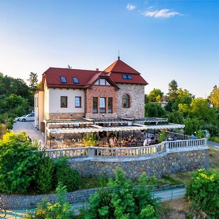 Hotel Plumlov Mostkovice Dış mekan fotoğraf
