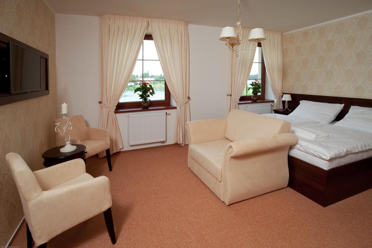Hotel Plumlov Mostkovice Oda fotoğraf