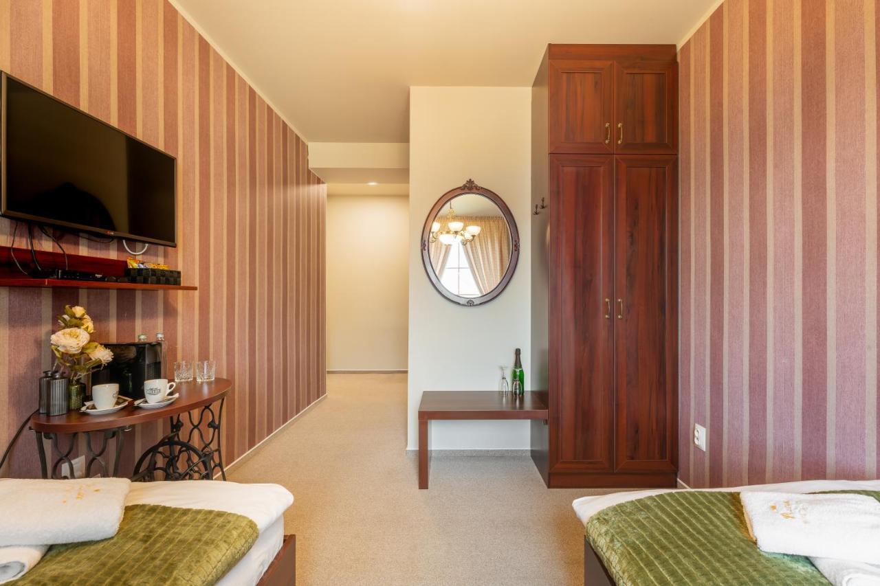Hotel Plumlov Mostkovice Dış mekan fotoğraf
