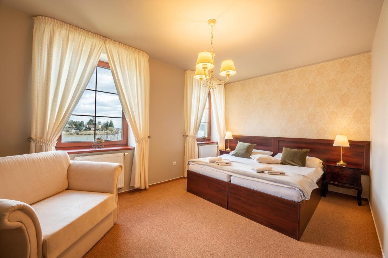 Hotel Plumlov Mostkovice Dış mekan fotoğraf