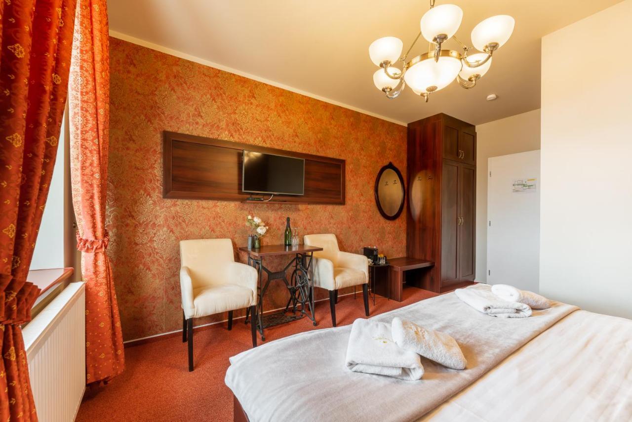 Hotel Plumlov Mostkovice Dış mekan fotoğraf