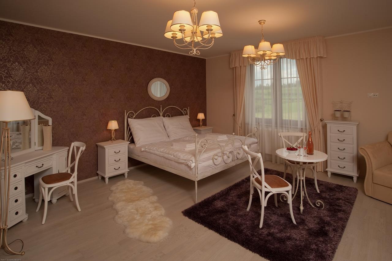 Hotel Plumlov Mostkovice Oda fotoğraf